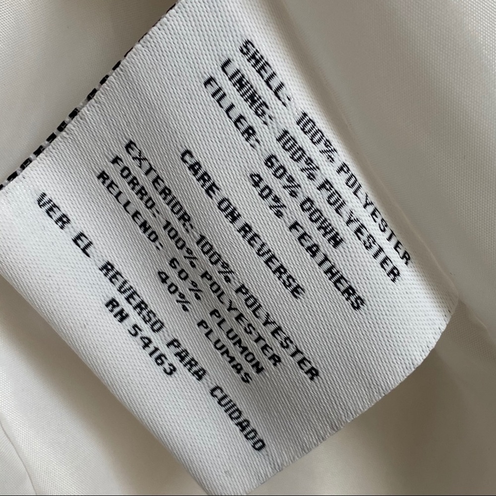 Nine West Winter White Puffer Down Vest - Picture 6 of 7